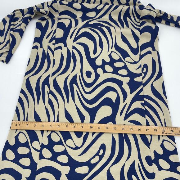 J MCLAUGHLIN Career Dress Womens Size M Geo Print Sheath 3/4 Sleeve Mature - Picture 8 of 9